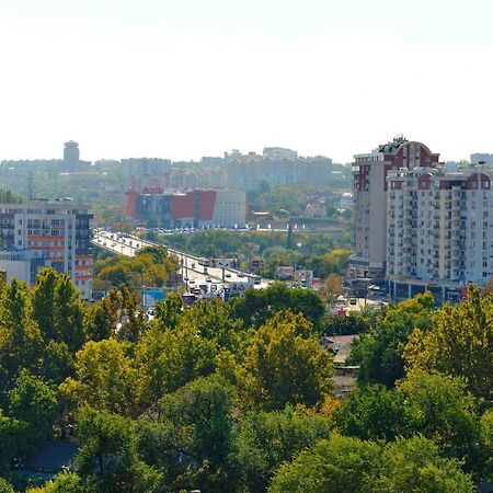 Уютная Квартира В Самом Центре. Chişinău Extérieur photo