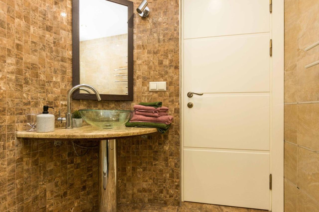 Уютная Квартира В Самом Центре. Chişinău Chambre photo